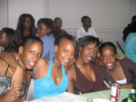 Aglae, Sara, angel et Hayd&eacute;e